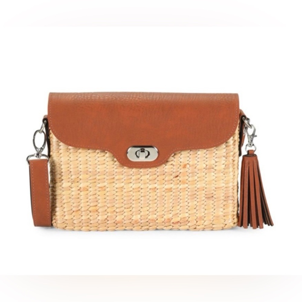 RARE Nina NWT Ella Seagrass Crossbody Bag